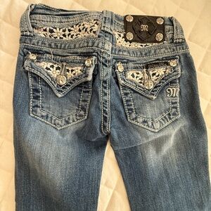Miss Me Girls Blue Jeans with crochet Embellished Pockets